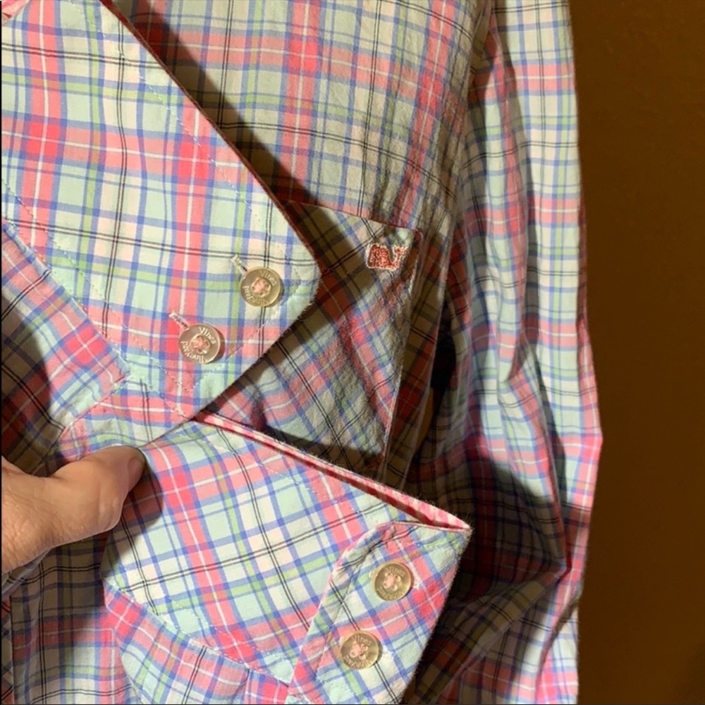 Vineyard Vines button down - Picture 3 of 7